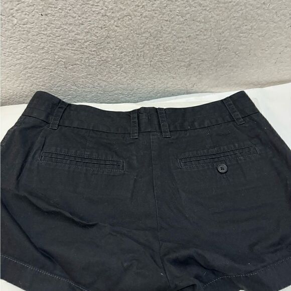 J. Crew Women's black Chino Broken-In Cotton Shorts Size 4 GUC - Picture 1 of 6